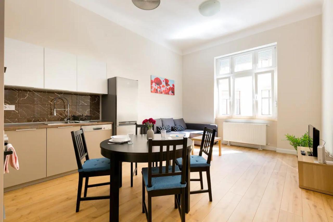 Kresz Geza 29 Westend Station 2 Bedrooms+Living Ac Boedapest Buitenkant foto